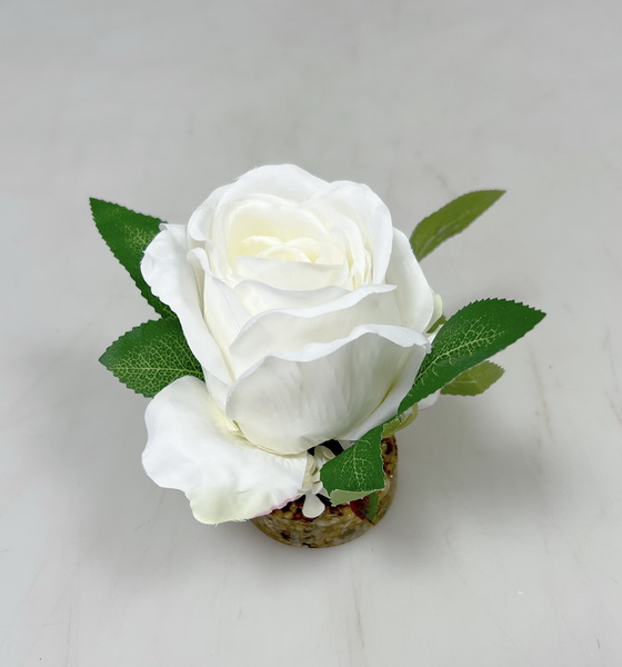Růže na stojánku  11cm